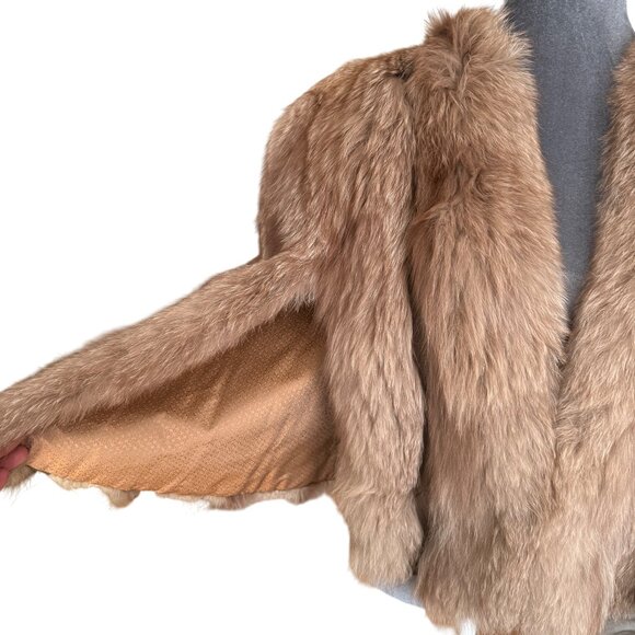 Jannson & Co Vintage Womens Tan Fur Cape Stole Wrap With Satin Lining & Hook Clo - Picture 2 of 8